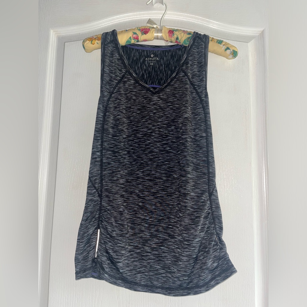 Athleta Black And White V Neck Tank Top With Back Pocket